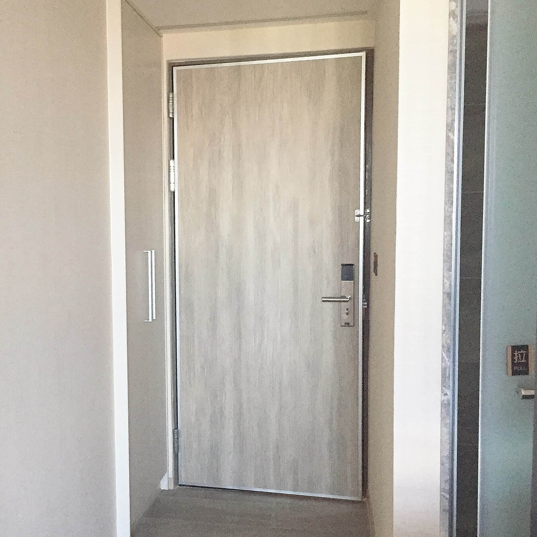 Waterson Fire Door Closer Hotel