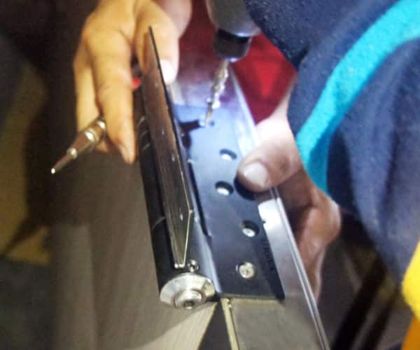 Waterson hinge installation-two steps drilling 先鑽孔後攻牙