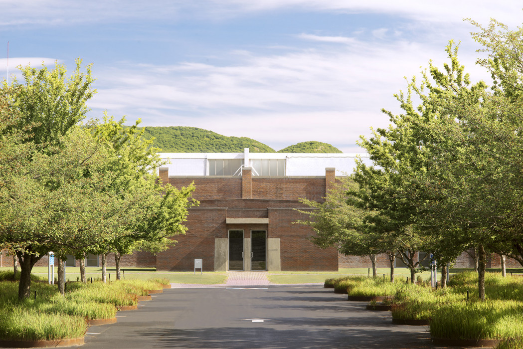 Dia Center for the Arts