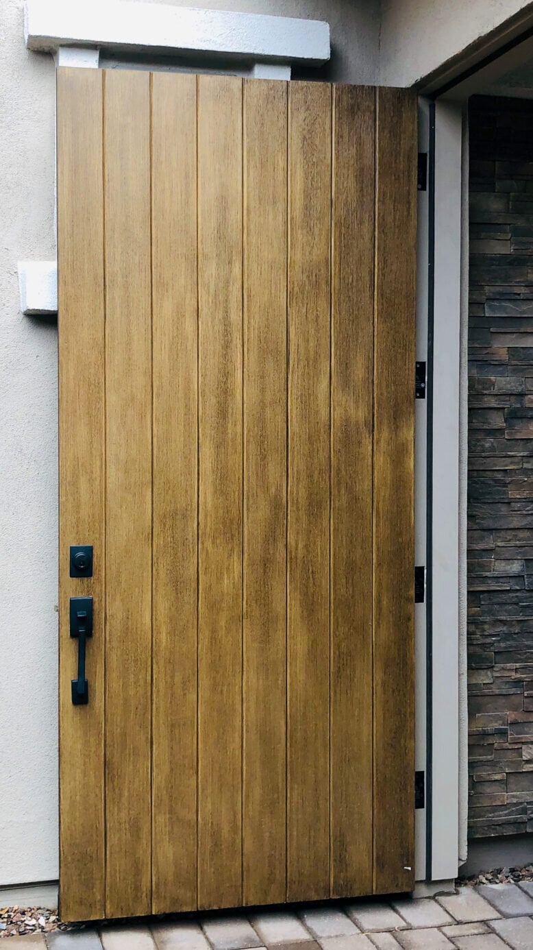 Exterior self closing hold open door Exterior self closing hold open door