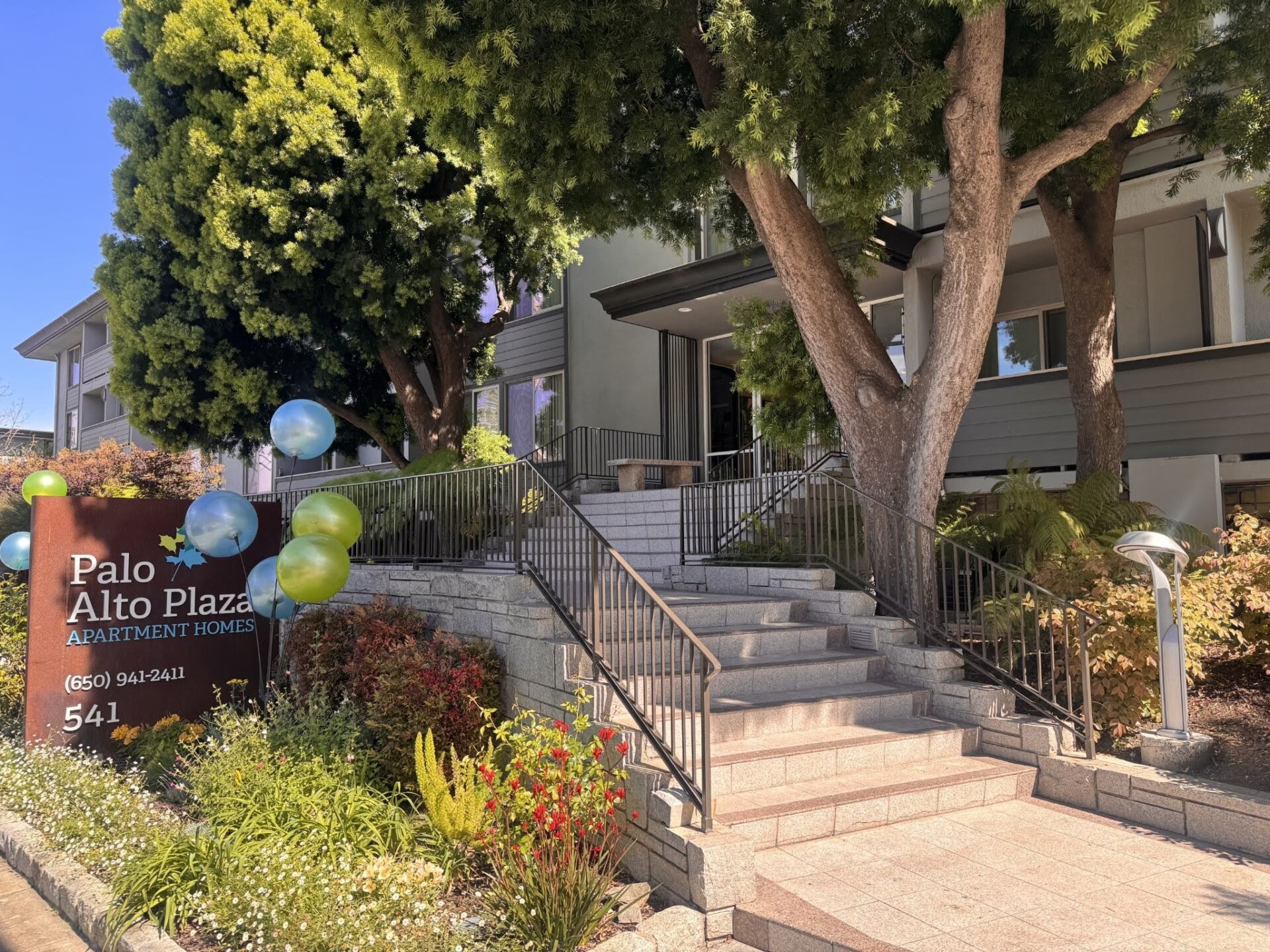 Palo Alto Plaza