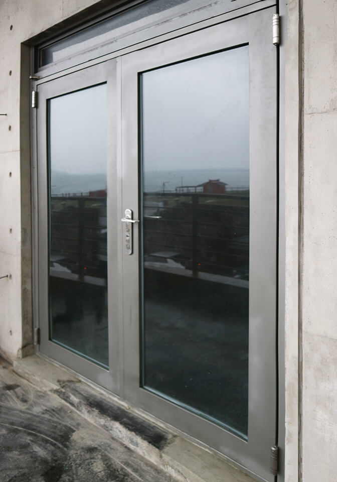 A Special Door Closer That Withstands the Salt Spray Test from Nature