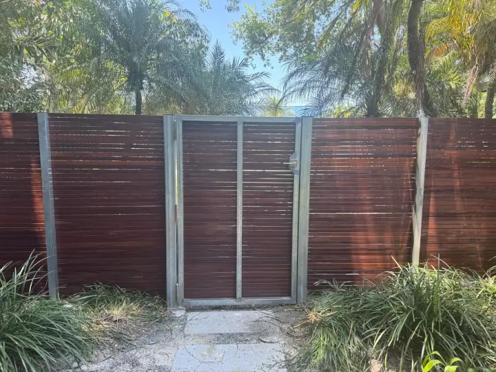 metal post to wood gate hinge