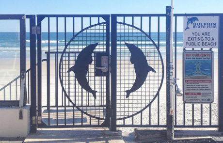 outdoor spring loaded gate closer