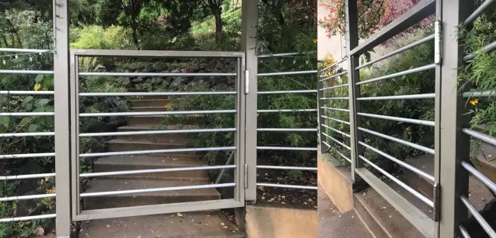 spring gate closer