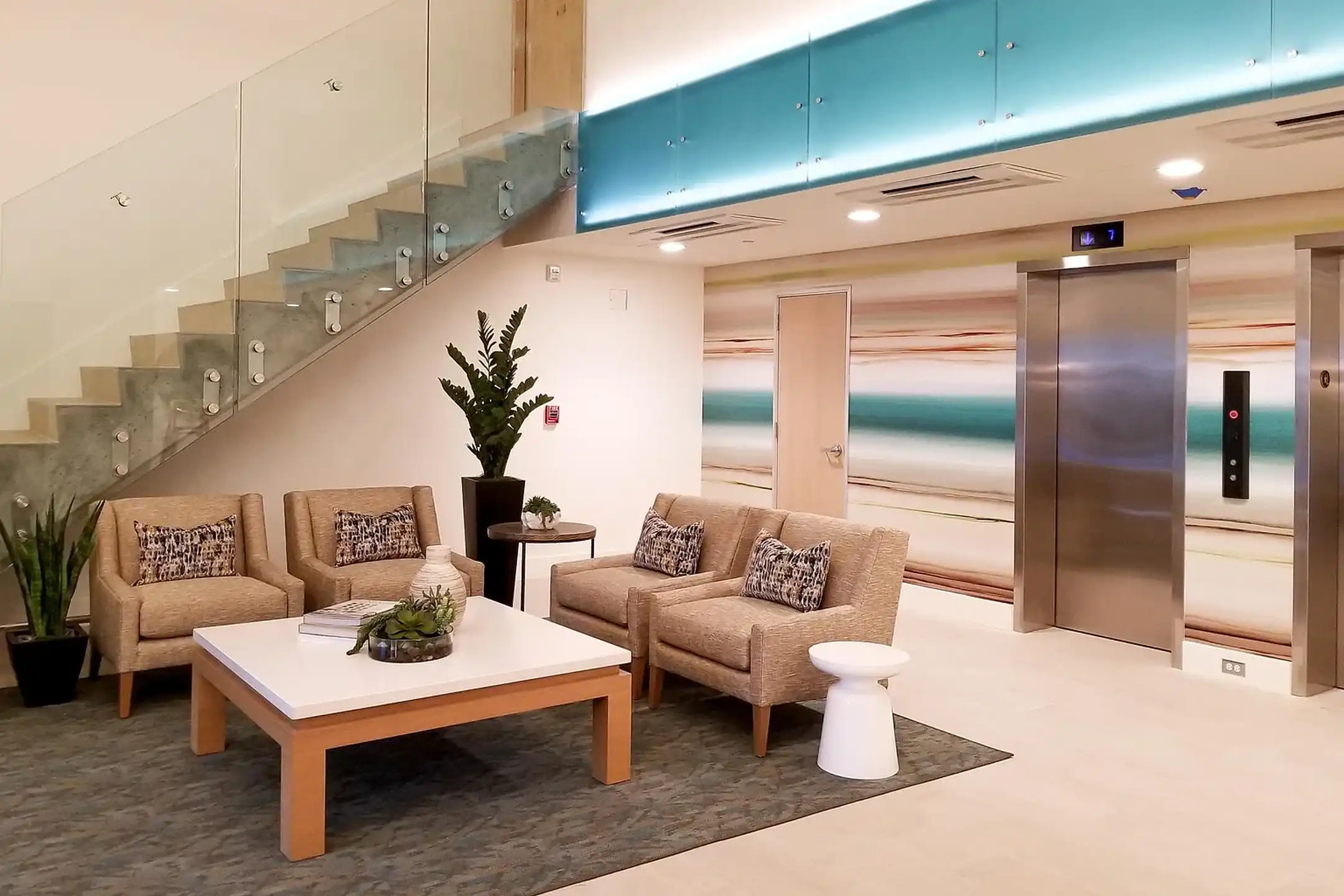 two50 Downtown apartment